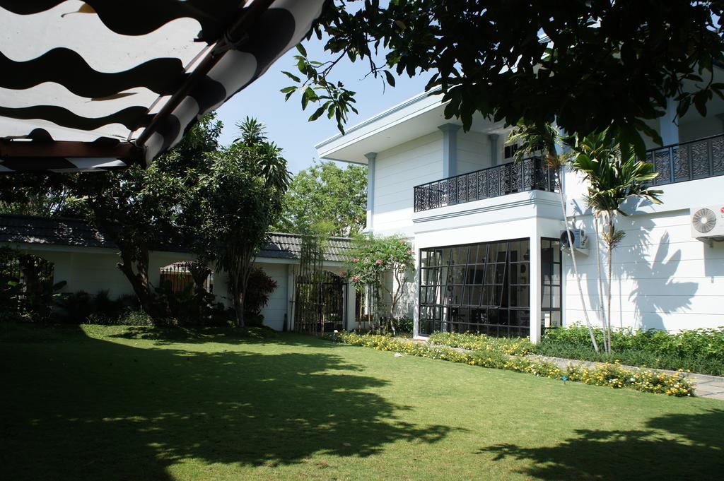 Rumah Kertajaya スラバヤ エクステリア 写真