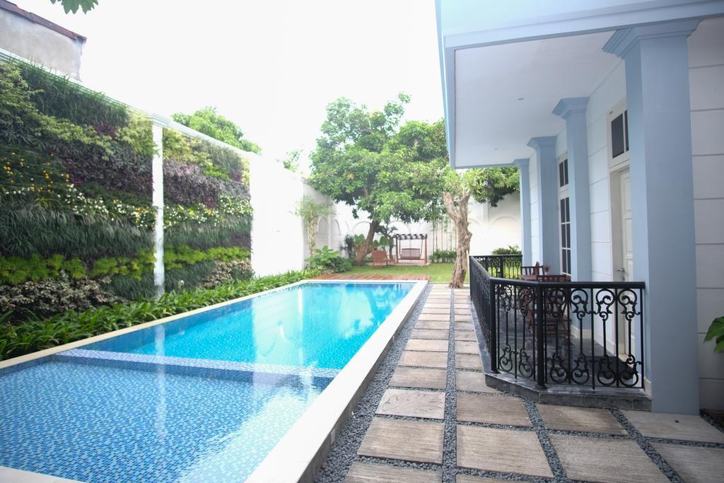 Rumah Kertajaya スラバヤ エクステリア 写真